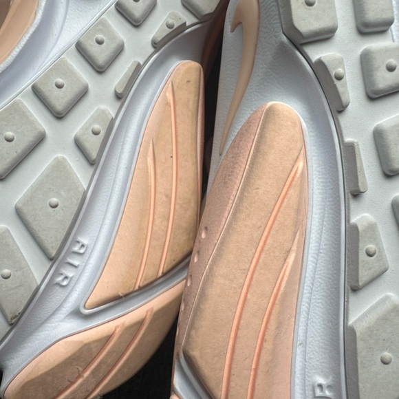 Nike Presto Peach Women’s Size 9 - Picture 6 of 8